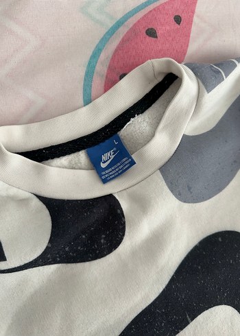 Beyaz Nike Baskılı Kadın Sweatshirt - Görsel 3