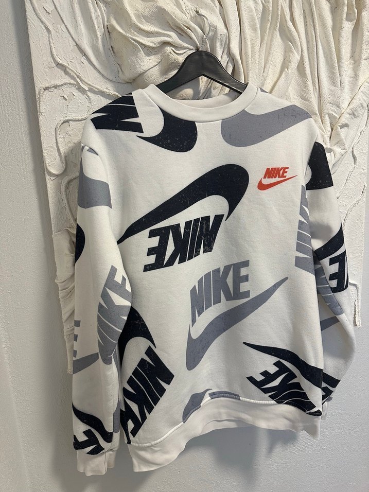 Beyaz Nike Baskılı Kadın Sweatshirt - Görsel 5