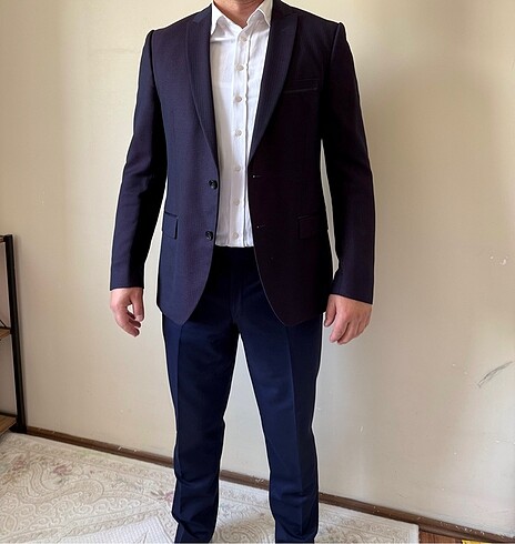 SARAR TAKIM ELBİSE