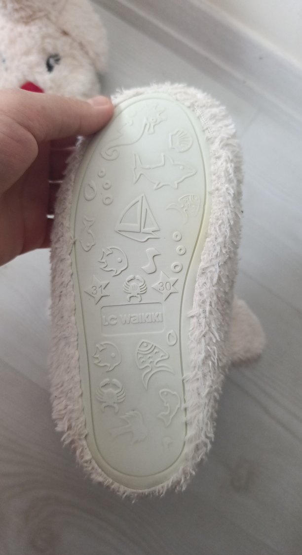 Kız Çocuk Beyaz Nakışlı Sıcak Ev Terliği - Görsel 4