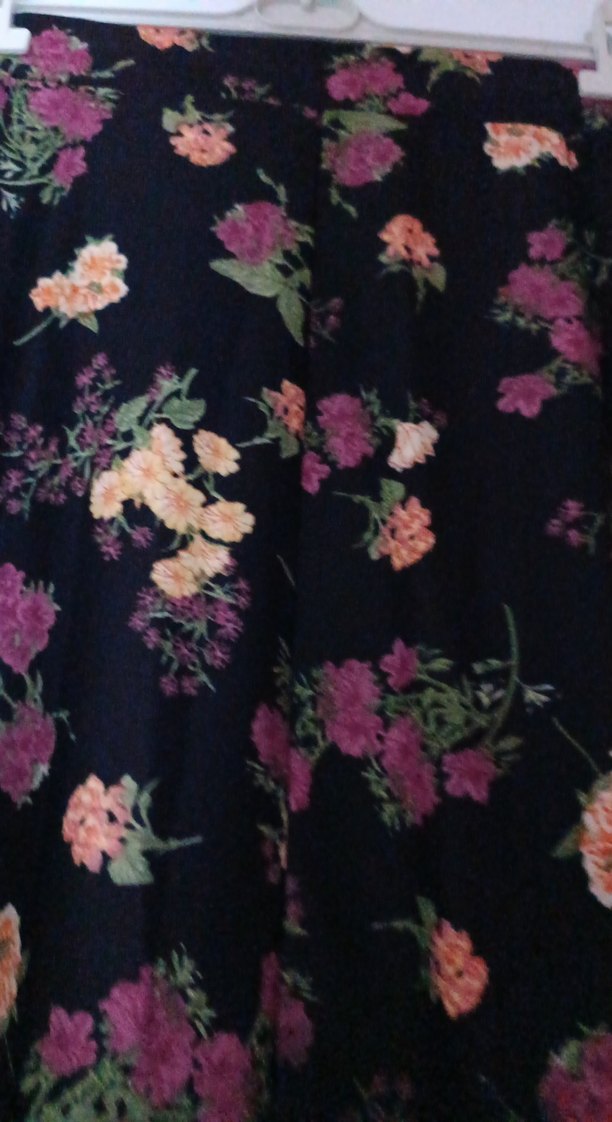 Çiçek Desenli Piliseli Midi Hamile Etek - Görsel 3