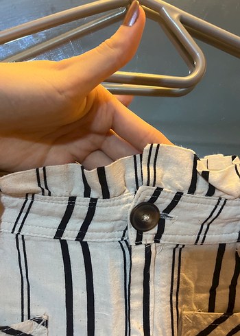 Bershka Şort - Görsel 6