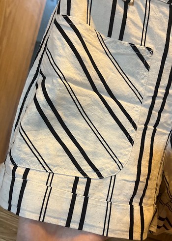 Bershka Şort - Görsel 2