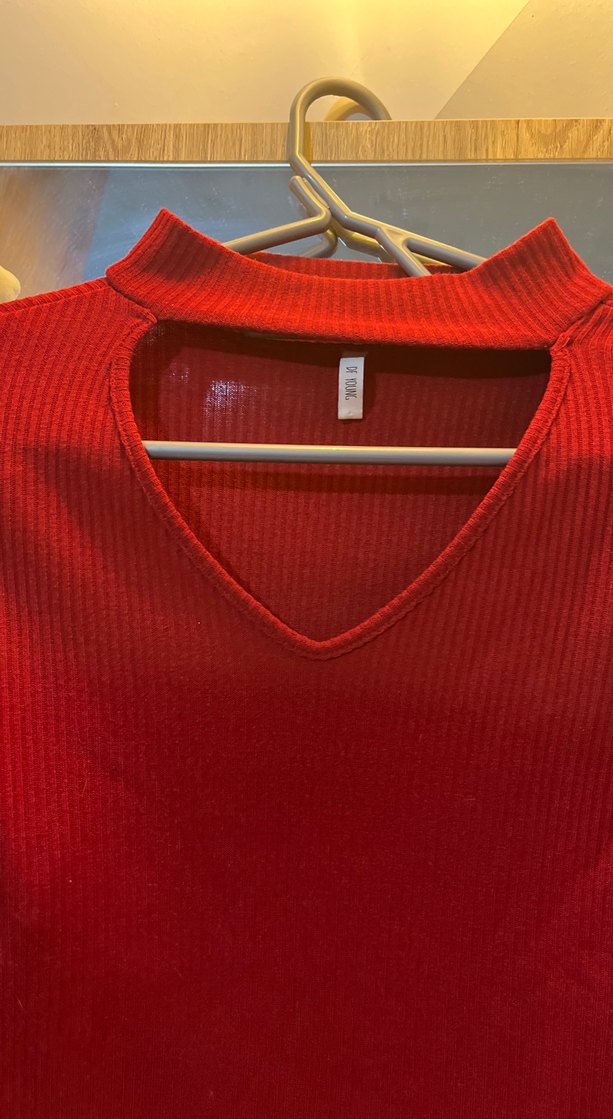 Kadın Kırmızı V Yaka Triko Kazak - Görsel 2