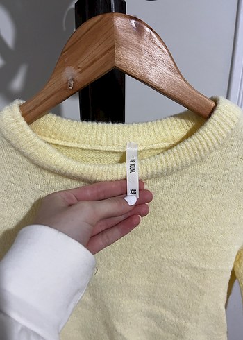 Kadın Sarı Yünlü Bisiklet Yaka Kazak - Görsel 4