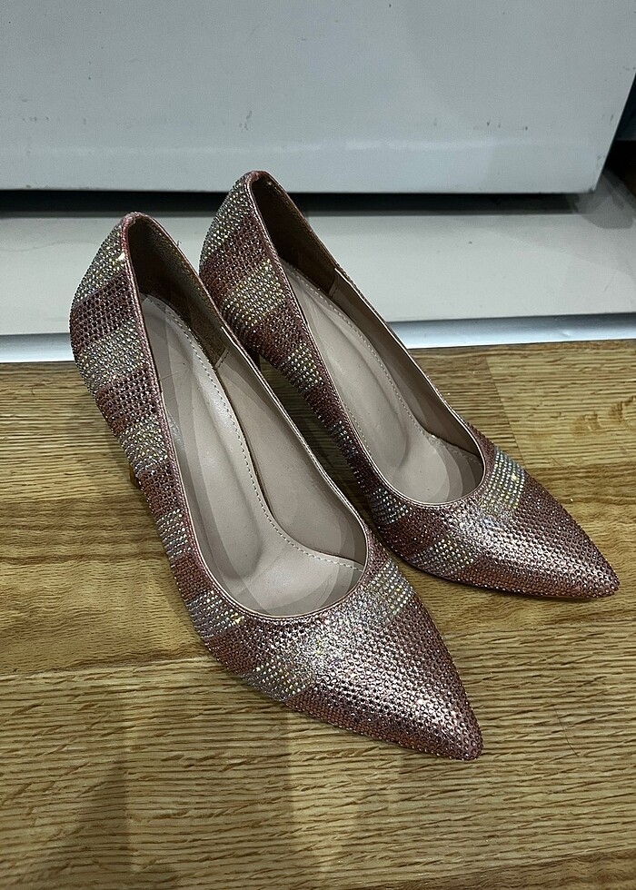 Taşlı Topuklu Ayakkabı - Görsel 2