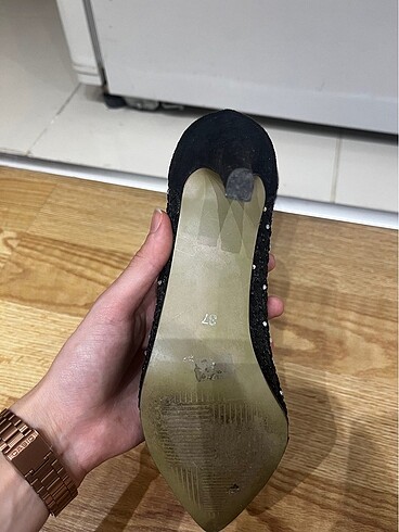 37 Beden siyah Renk Taşlı Topuklu Ayakkabı