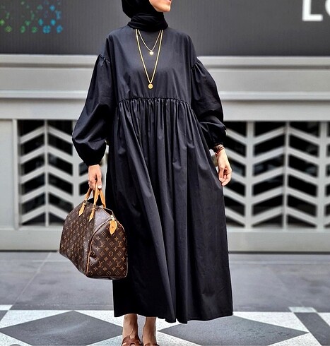 Poplin siyah elbise