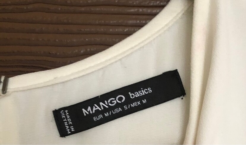 m Beden Mango Kolsuz Bluz