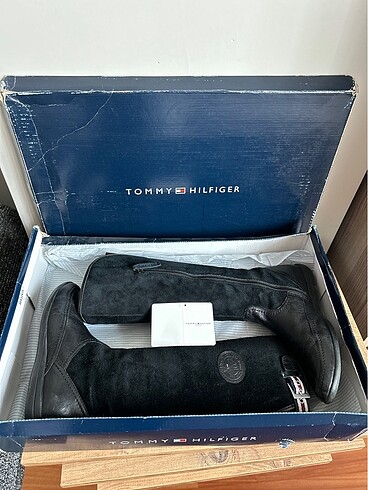Tommy Hilfiger Çizme