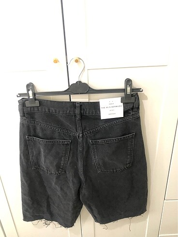 34 Beden siyah Renk Sfr jean şort