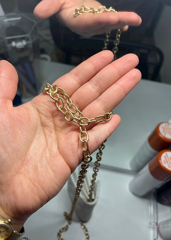 Manuka Zincir Detaylı Beyaz Deri Kadın Çanta - Görsel 4