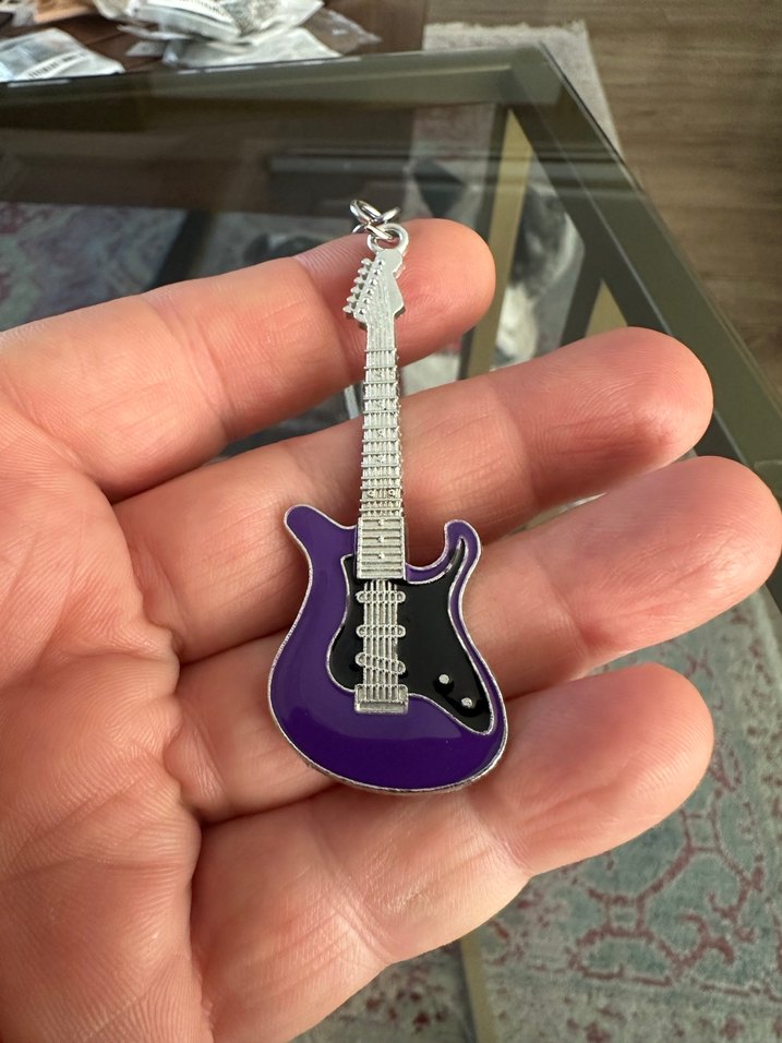 Elektro Gitar Motif Anahtarlık - Görsel 3