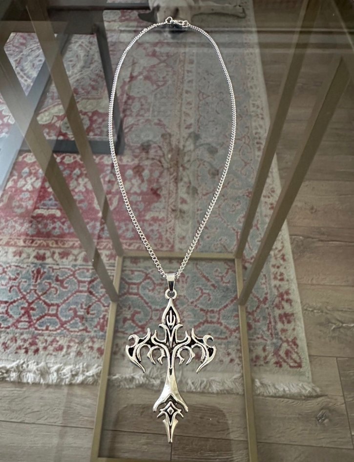 Gothik Punk Alev Motif Haç Kolye - Görsel 4