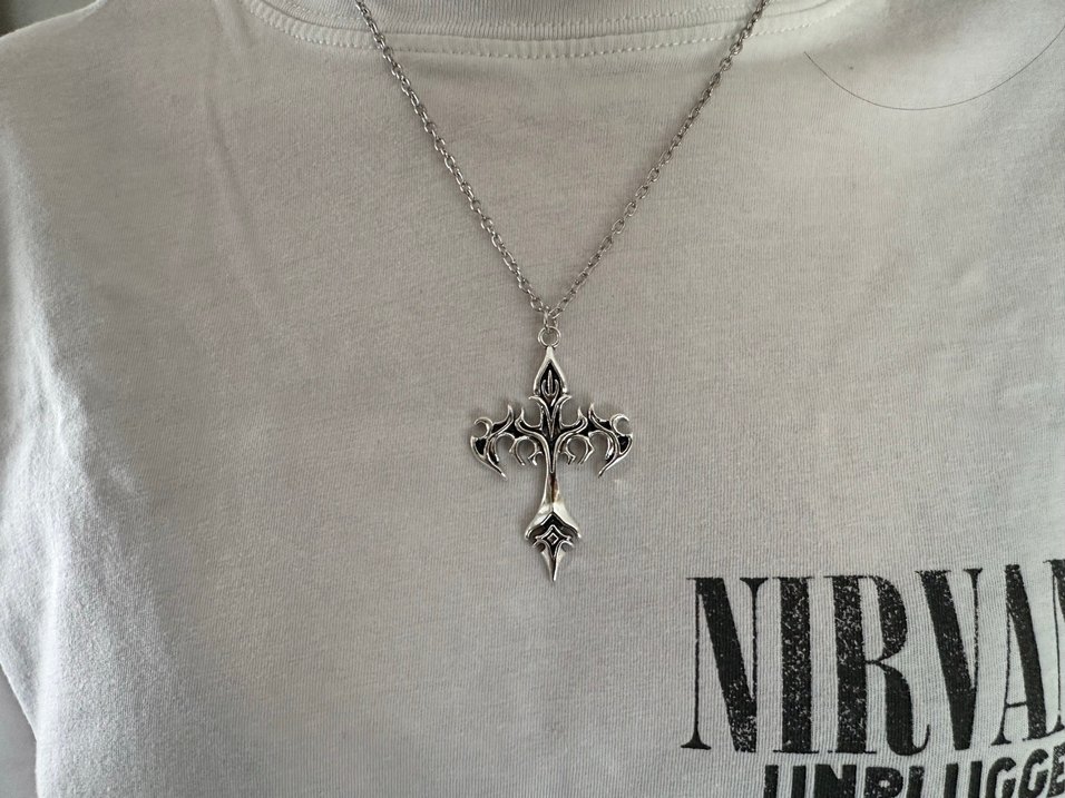 Gothik Punk Alev Motif Haç Kolye - Görsel 3