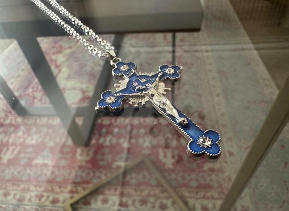 Quartz Taşlı Mavi Haç Kolye - 55 cm - Görsel 5
