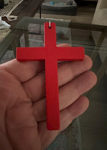 Gothik Ahşap Kırmızı Büyük Haç Kolye - Görsel 4