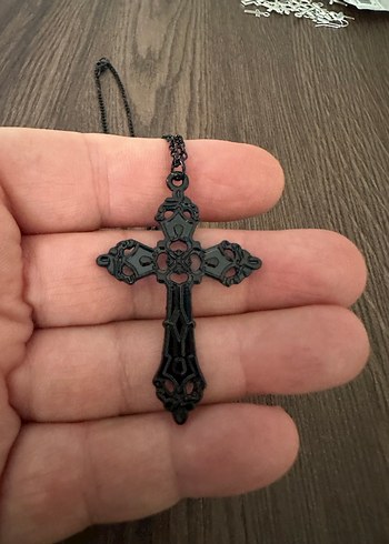 Gothik Siyah Haç Kolye - Görsel 4