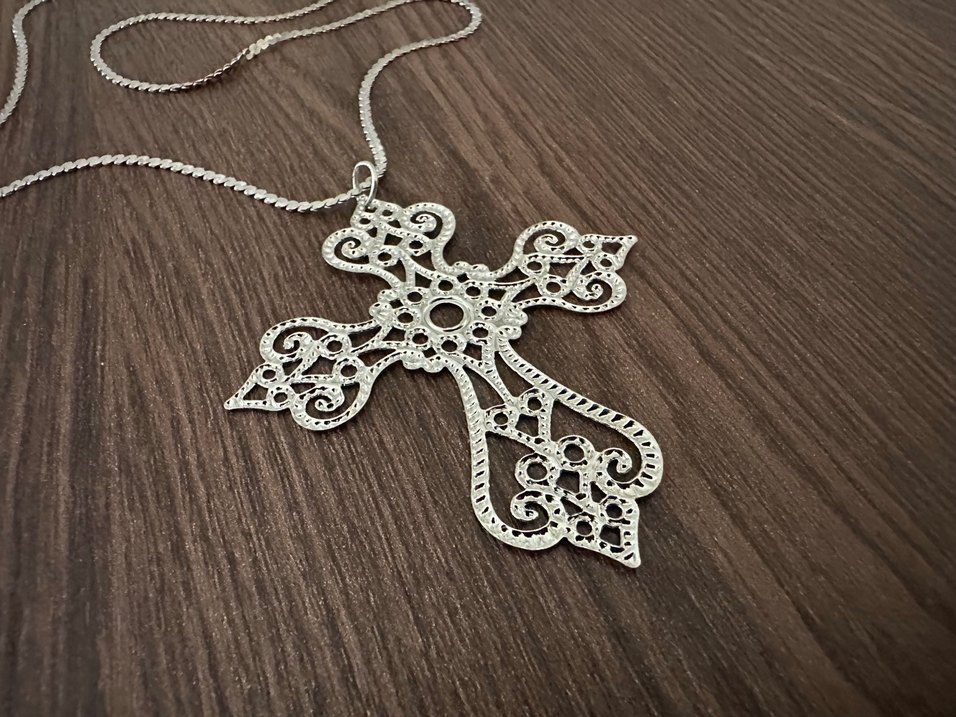 Gothik Nakış İşlemeli Haç Kolye - Görsel 3