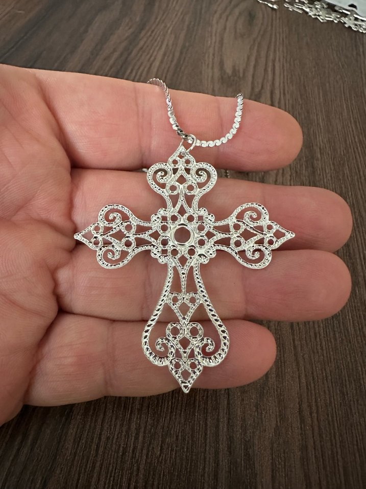 Gothik Nakış İşlemeli Haç Kolye - Görsel 4