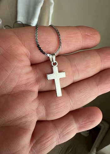 Minimalist Çelik Haç Kolye - Görsel 4