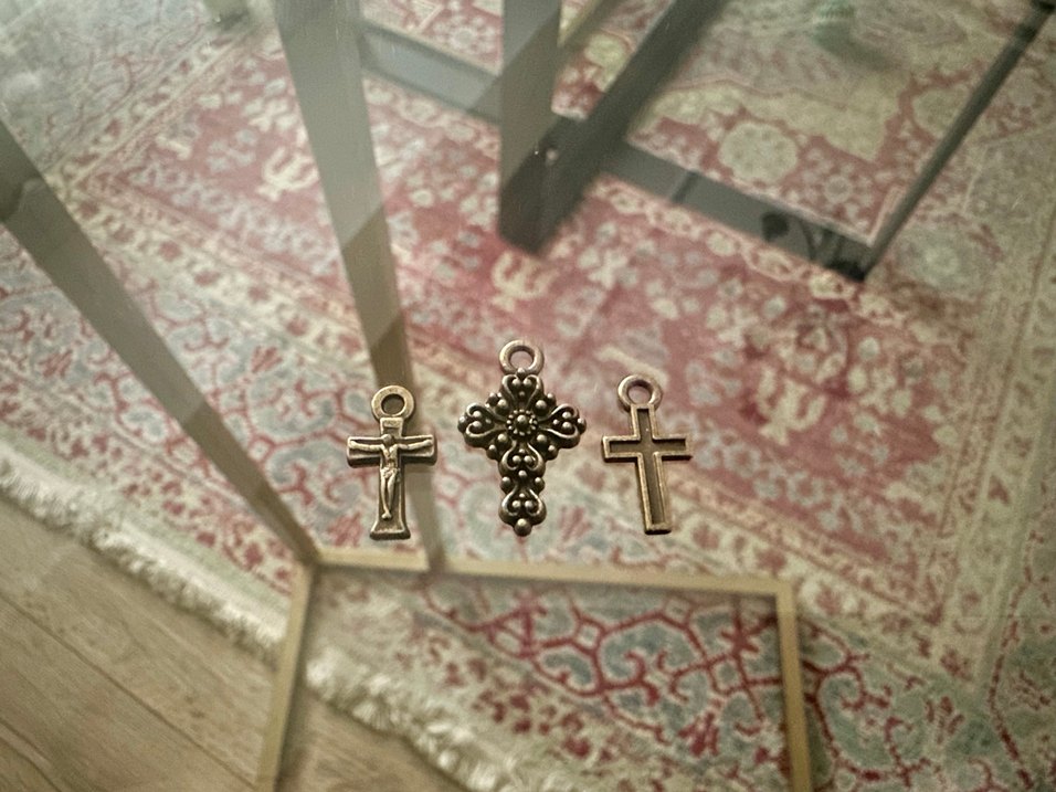 Minimalist Antik Gold Haç Kolye Uçları - Görsel 2