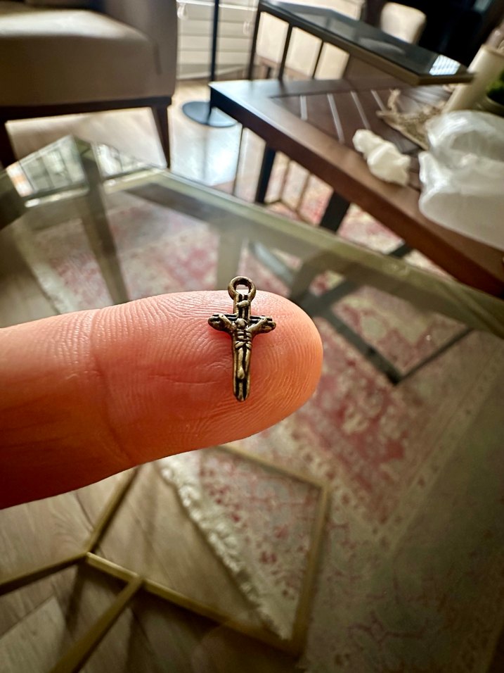 Minimalist Antik Gold Haç Kolye Uçları - Görsel 5