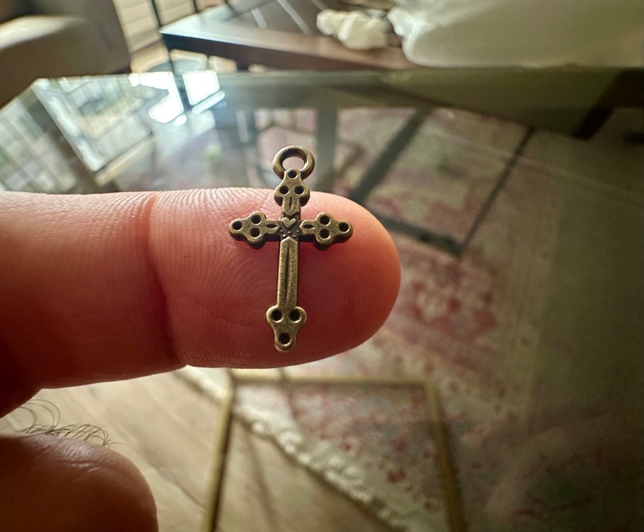 Minimalist Antik Gold Haç Kolye Uçları - Görsel 4