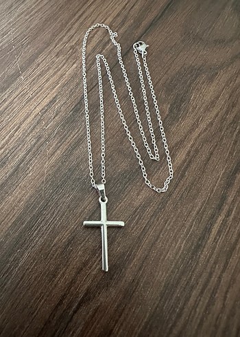 Minimalist Çelik Haç Kolye - Görsel 4