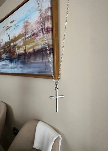 Minimalist Çelik Haç Kolye - Görsel 2