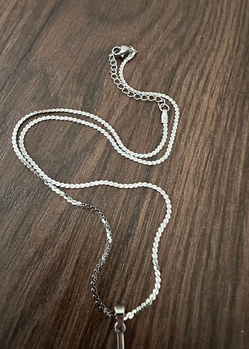 Minimalist Çelik haç kolye - Görsel 6