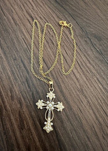 İnci Taşlı Haç Kolye - Görsel 4