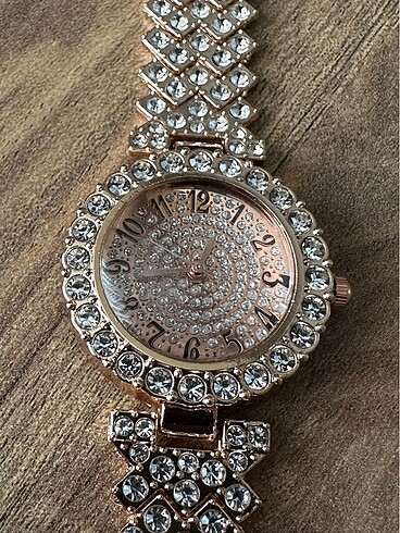  Beden altın Renk Quartz Rose Gold Kol Saati ve Takı Seti