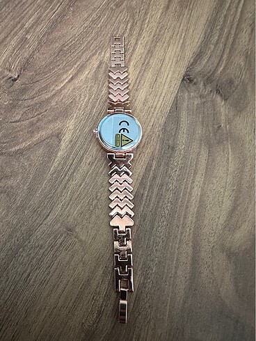 Beden altın Renk Quartz Taşlı Saat ve Bilezik