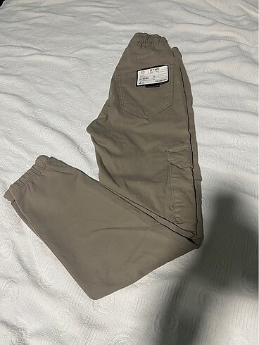 31 Beden Jogger pantolon krem rengi Sıfır ürün
