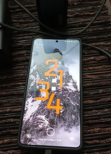  Beden Sunix 65w powerbank