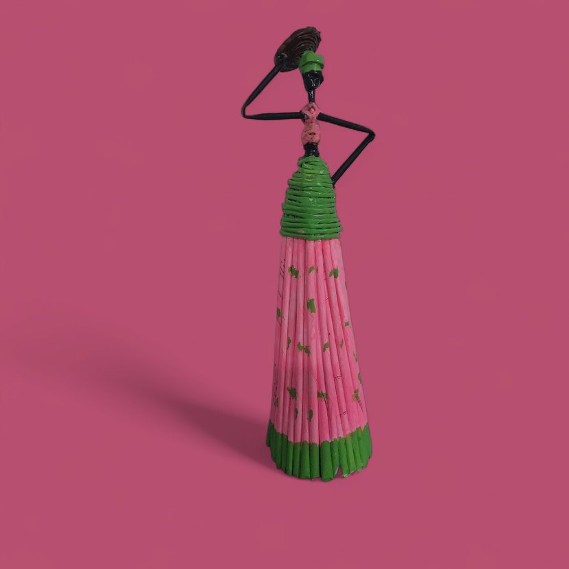 Renkli Pembe ve Yeşil Figürin - Görsel 3