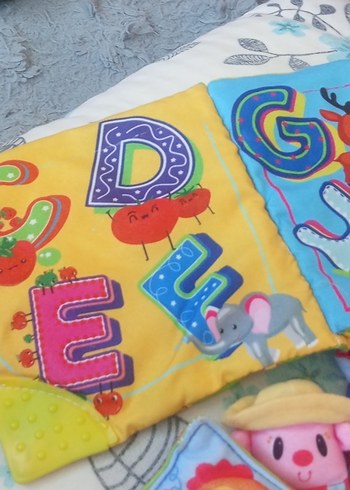 Renkli Nakışlı Çocuk Eldiveni ve Kitap - Görsel 6