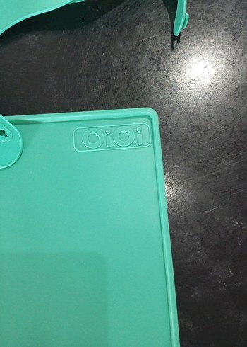 Turkuaz Bebek Önlüğü ve Kaymaz Mama Matı - Görsel 2