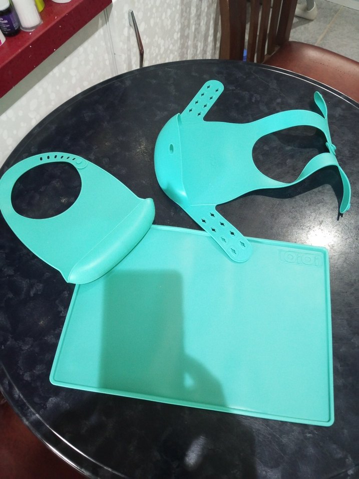 Turkuaz Bebek Önlüğü ve Kaymaz Mama Matı - Görsel 3