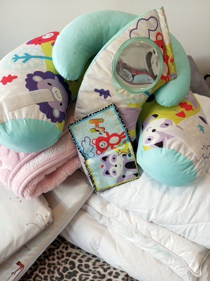 Nakışlı Çok Renkli mama ve oturma minderi - Görsel 2