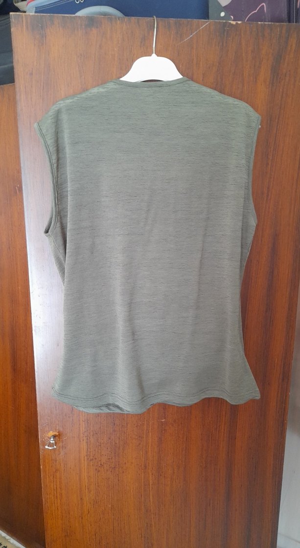 Gri Kolsuz V Yakalı Hamile Bluzu - Görsel 2