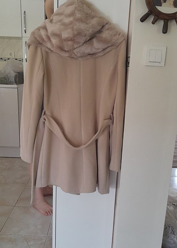 Klasik Bej Midi Kaban, Kürk Detaylı - Görsel 2