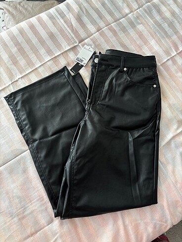 h&m baggy fit deri pantolon