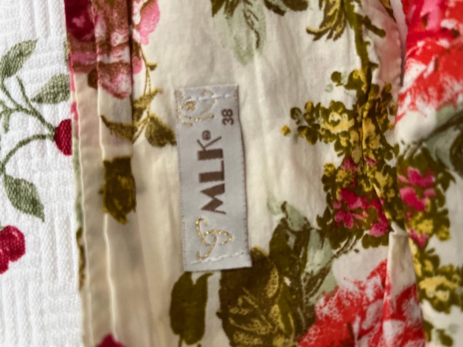 Çiçek Desenli Etek - Görsel 3