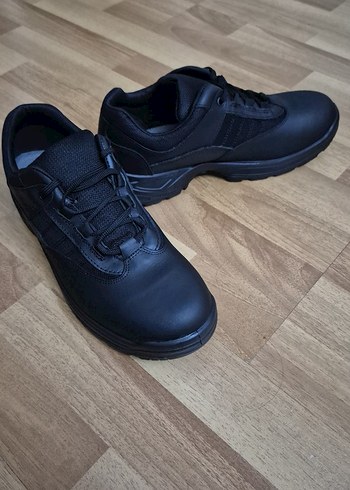 Minimalist Siyah Erkek Ayakkabı Bağcıkları - Görsel 8