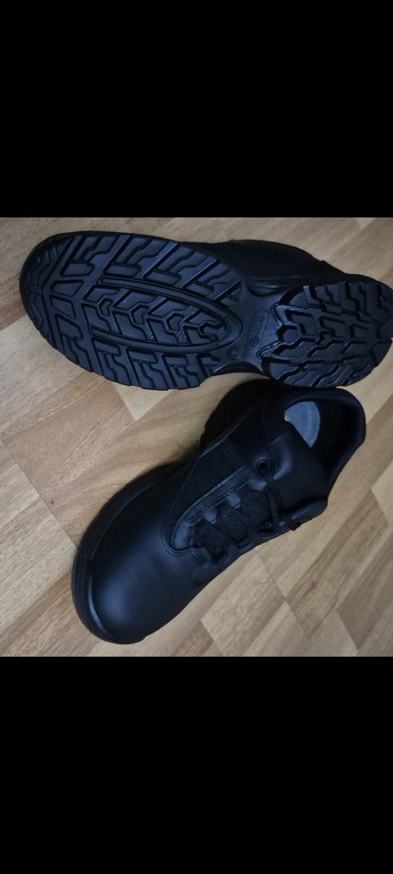 Minimalist Siyah Erkek Ayakkabı Bağcıkları - Görsel 5