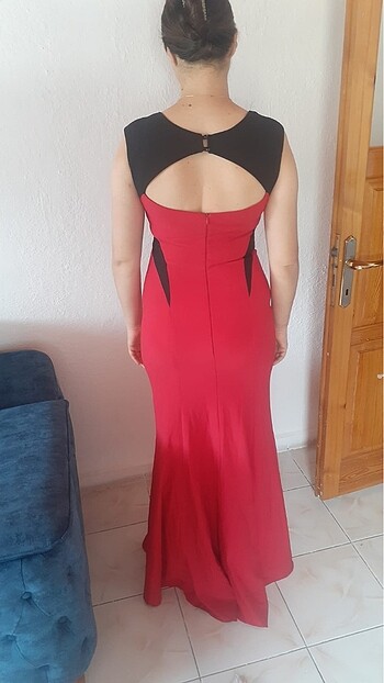 Kırmızı balık abiye