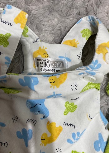 Erkek Çocuk Renkli Askılı Tulum ve Yeşil Tişört - Görsel 2