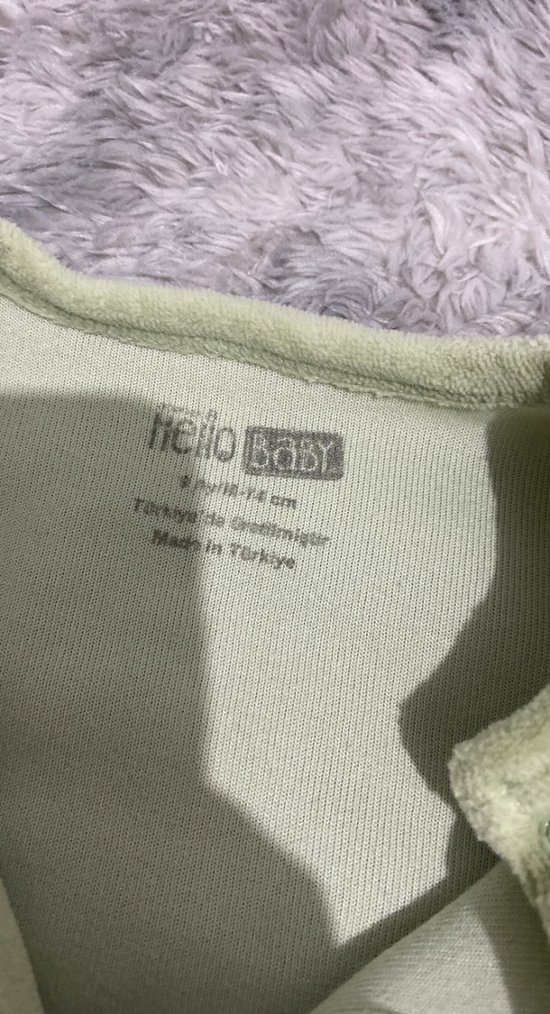 Kız Çocuk Yeşil Düğmeli Eşofman Takımı - Görsel 2